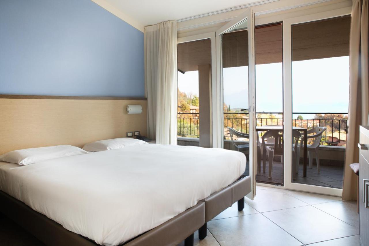 Hotel Belvedere Manerba del Garda Zewnętrze zdjęcie