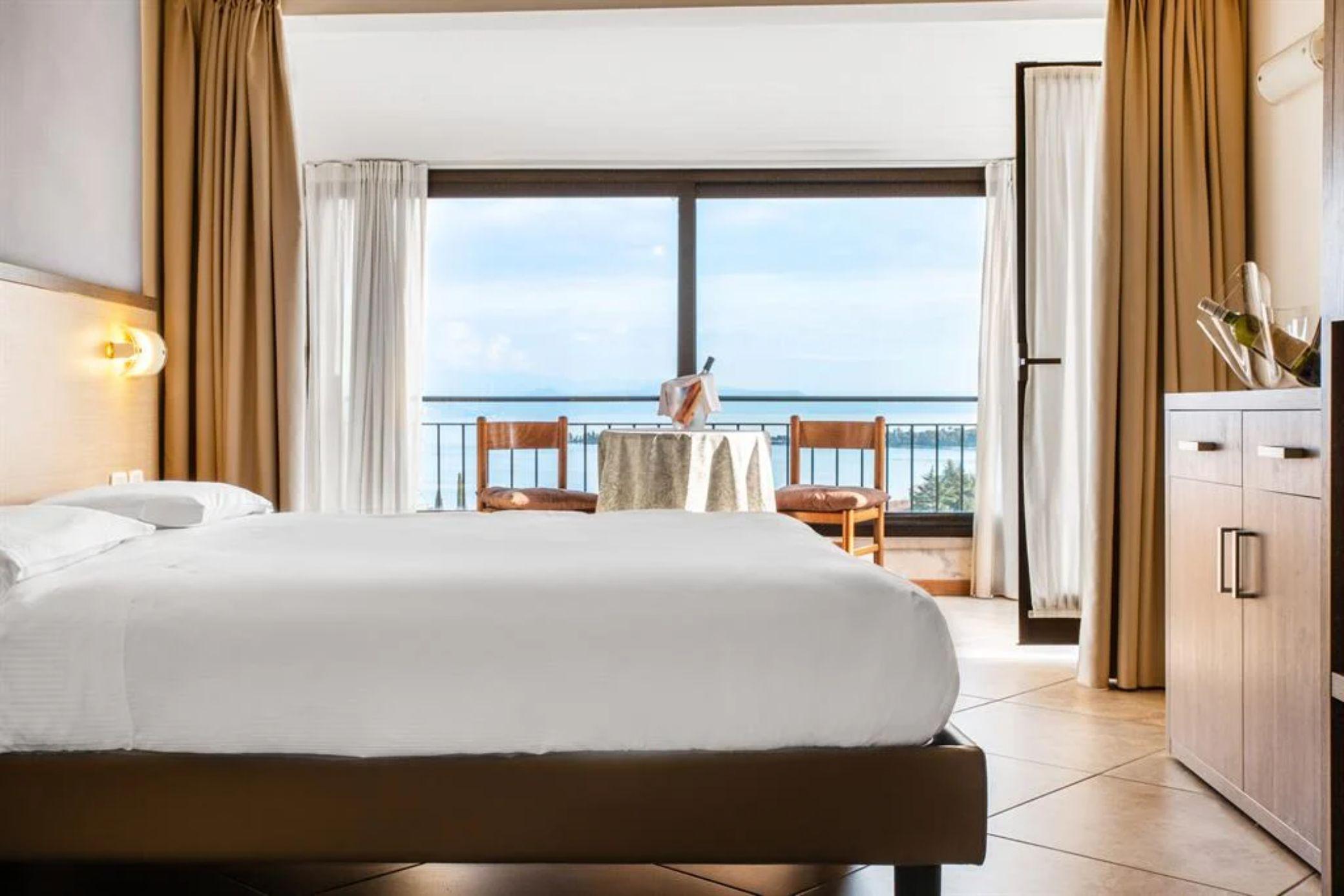 Hotel Belvedere Manerba del Garda Zewnętrze zdjęcie